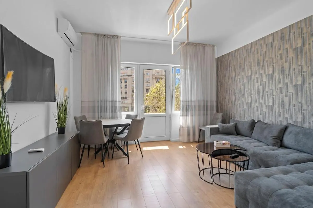 Riverview Downtown Boulevard Bucharest Apartment
